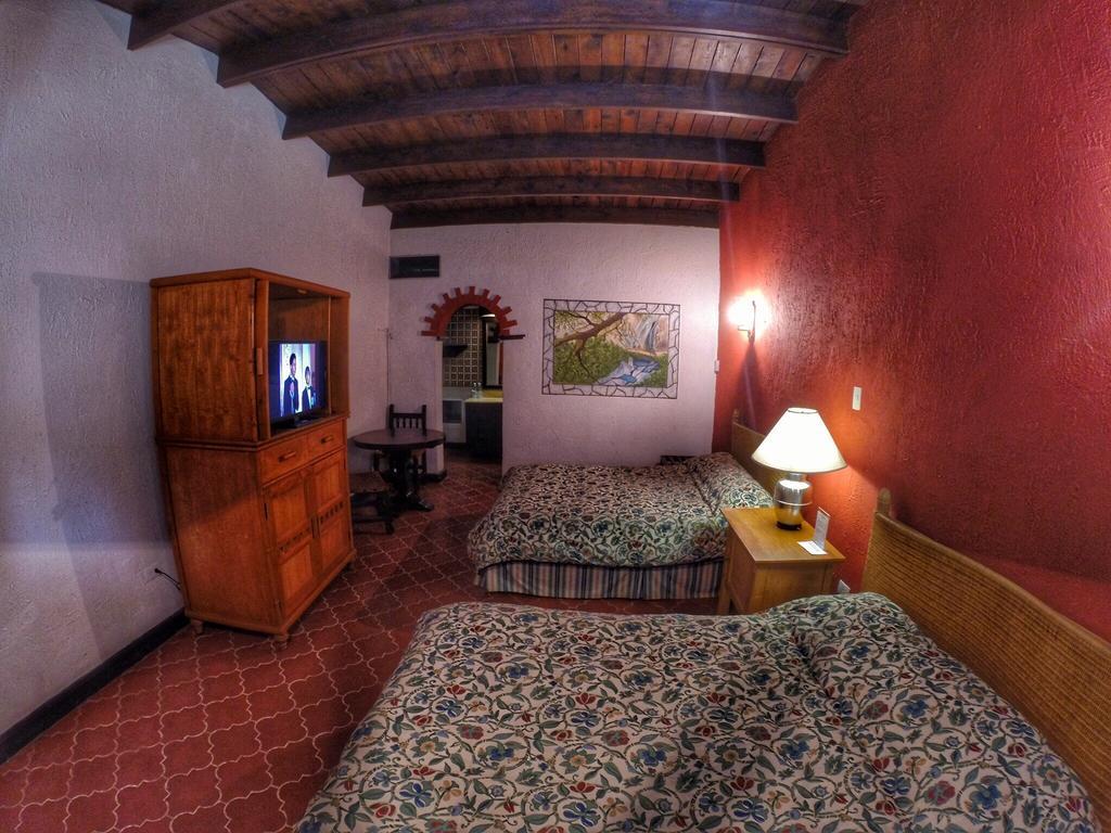 Hotel Parador Santa Cruz Creel Exterior foto